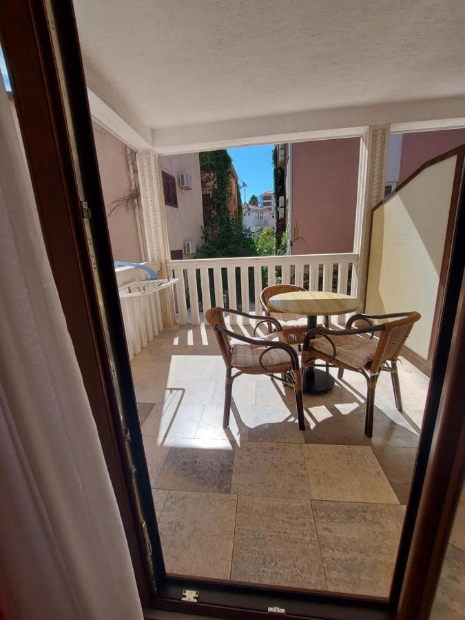 Vila Maka Apartman Budva Kültér fotó