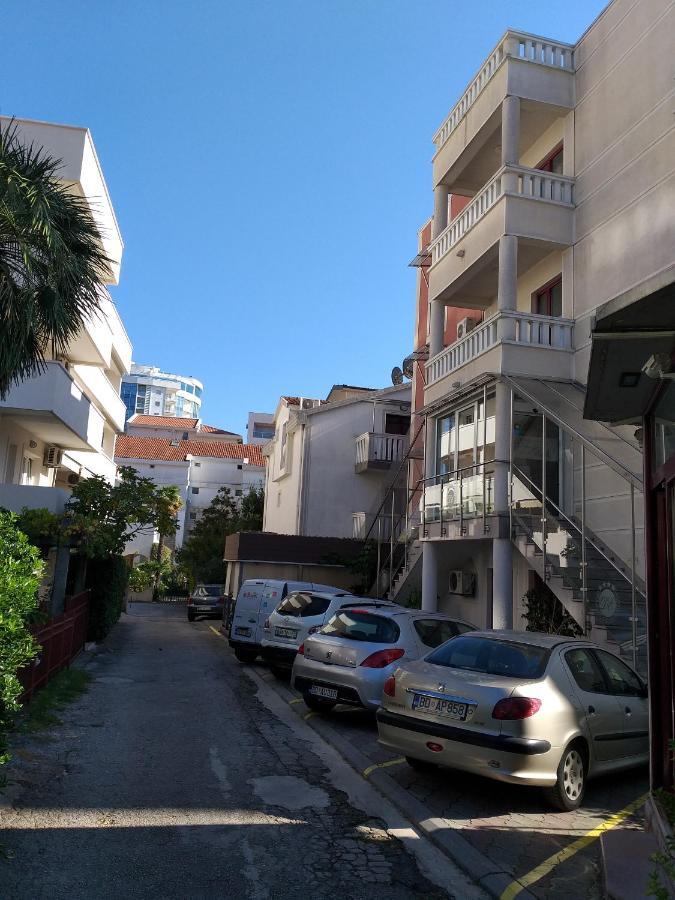 Vila Maka Apartman Budva Kültér fotó